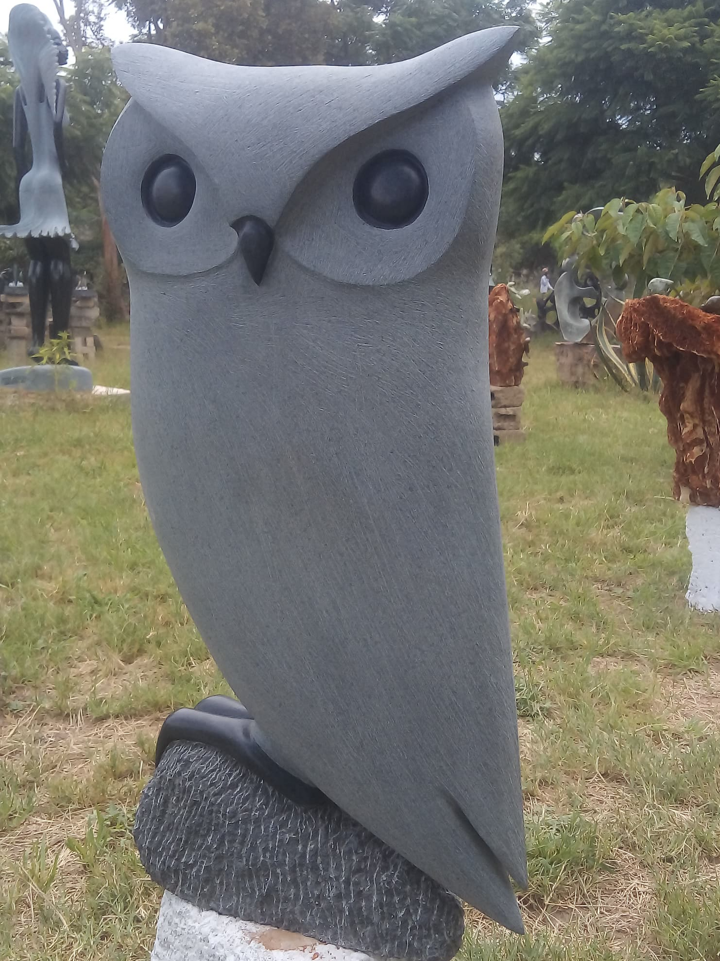Watchful Owl - Stone Sculpture Made of Springstone by Samson Mukowa | Zimbabwe