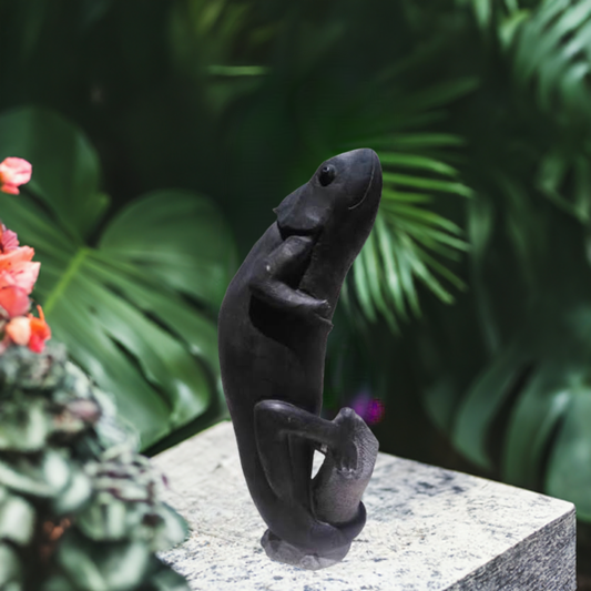 Chameleon - Stone Sculpture Made of Springstone by Clephas Zvirevo | Zimbabwe