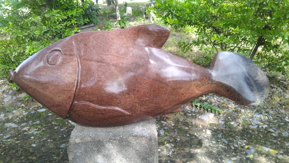 Fish E - Stone Sculpture Made of Brown Serpentine by Edmore Chijumani | Zimbabwe
