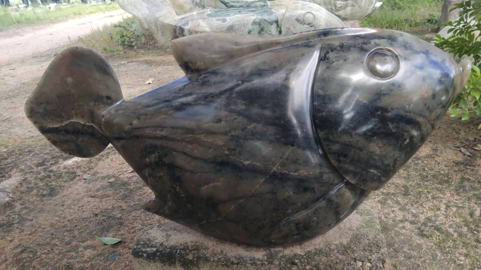 Fish F - Stone Sculpture Made of Fruit Serpentine by Edmore Chijumani | Zimbabwe
