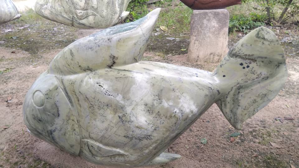 Fish D - Stone Sculpture Made of Butterjade by Edmore Chijumani | Zimbabwe