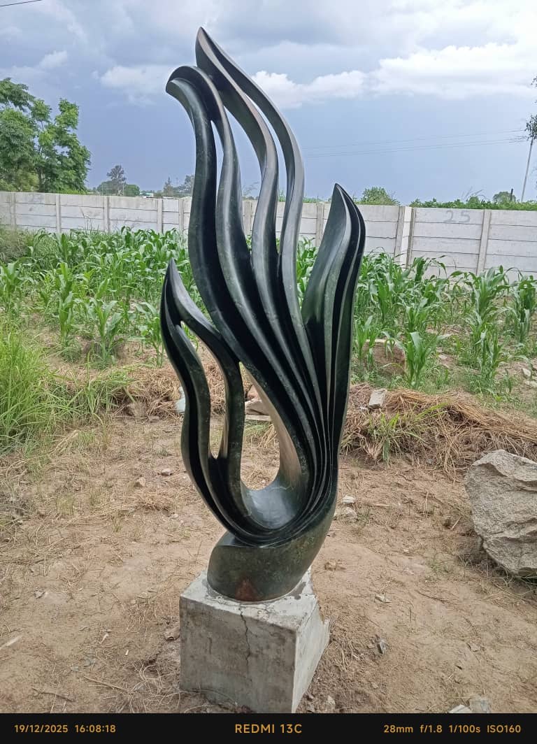 Flame Lily - Stone Sculpture Made of Green Opal by Owen Mlungisi | Zimbabwe