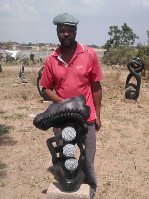 Sea Flower - Stone Sculpture Made of Springstone by Godfrey Matangira | Zimbabwe