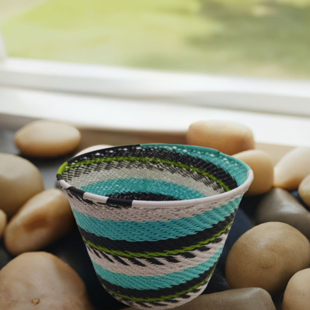 Telephone Wire Flower Pot WPP0017 (14cm x 9.5cm) | South Africa.