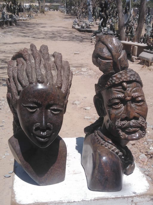 Chief & Chieftess - Stone Sculptures Made of Serpentine Stone by Ronny Nyamhunga | Zimbabwe