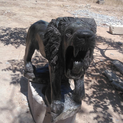 Roaring Lion - Stone Sculpture Made of Springstone by Rony Nyamhunga | Zimbabwe