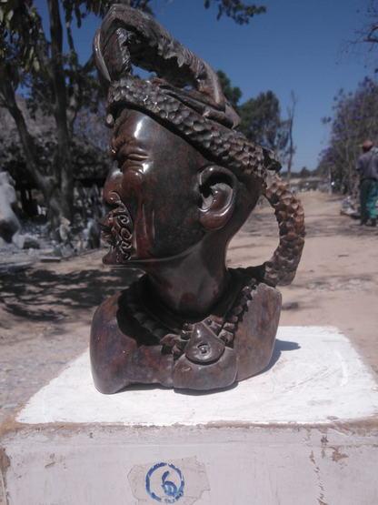 Chief - Stone Sculpture Made of Serpentine Stone by Rony Nyamhunga | Zimbabwe