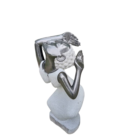 Choreographer  - Stone Sculpture Made of Serpentine (Springstone) by Benjamin Mashaya | Zimbabwe
