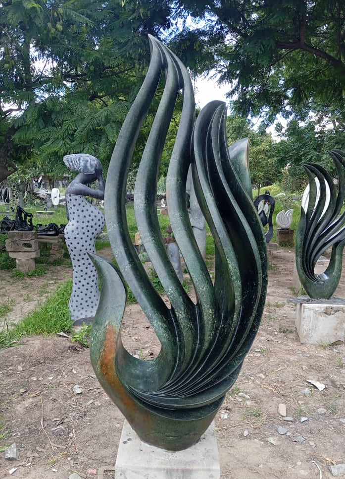 Flames of Love - Stone Sculpture Made of Green Opal by Owen Mlungisi | Zimbabwe