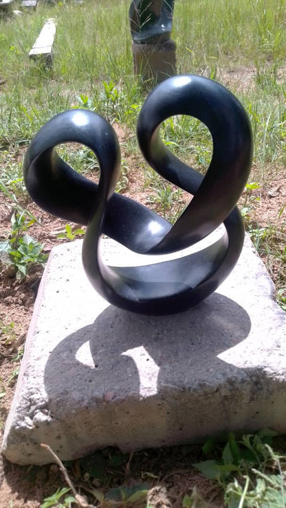Lovers - Stone Sculpture Made of Springstone by Tonderai Sowa | Zimbabwe