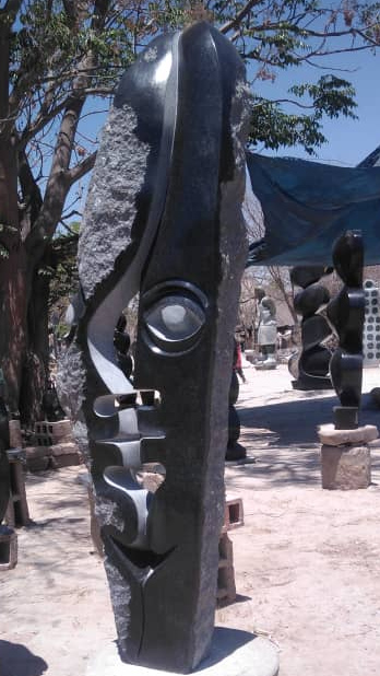 Lovers - Stone Sculpture Made of Springstone by Ishmael Chitiyo Jnr | Zimbabwe