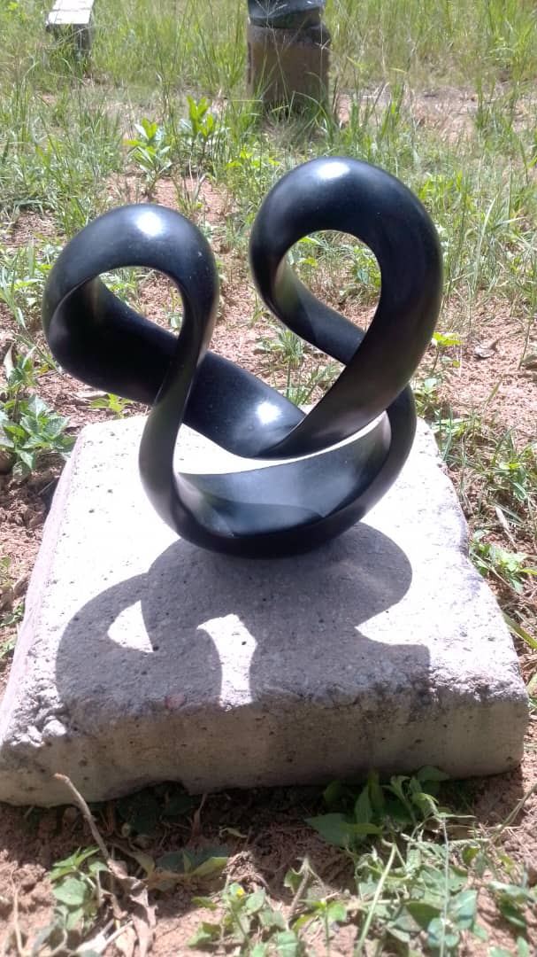 Lovers - Stone Sculpture Made of Springstone by Tonderai Sowa | Zimbabwe