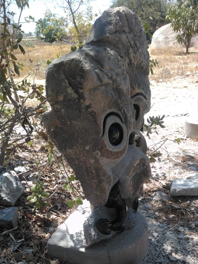 Owl Lovers - Stone Sculpture Made of Springstone by Taurai. E. Mupaso | Zimbabwe