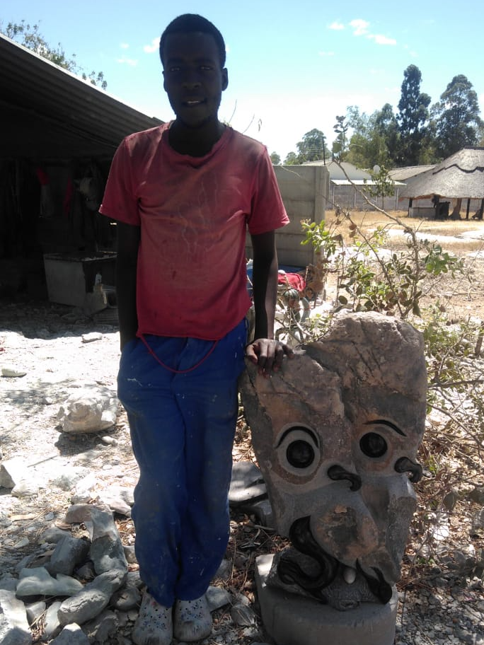 Owl Lovers - Stone Sculpture Made of Springstone by Taurai. E. Mupaso | Zimbabwe