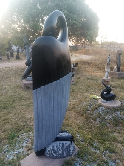 Preening Bird - Stone Sculpture Made of Springstone by Lacknos Chingwaru | Zimbabwe