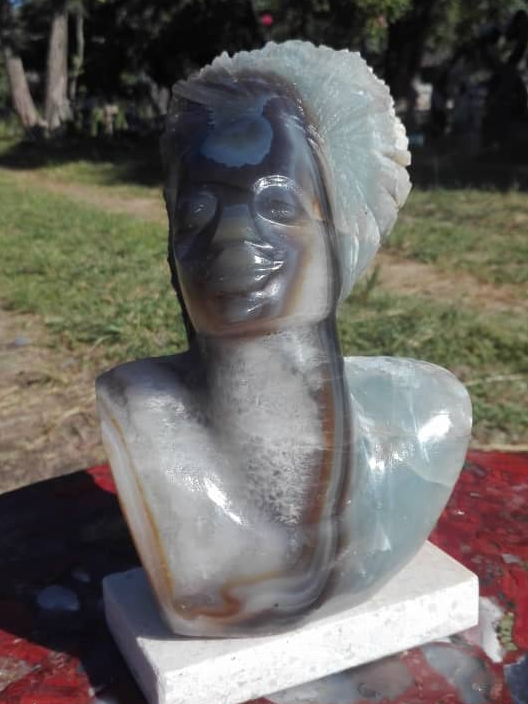 Princess - Stone Sculpture Made of Agate Gemstone by Rufaro Murenza| Zimbabwe