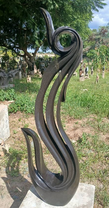 Shooting Flower - Stone Sculpture Made of Springstone by Owen Mlungisi | Zimbabwe