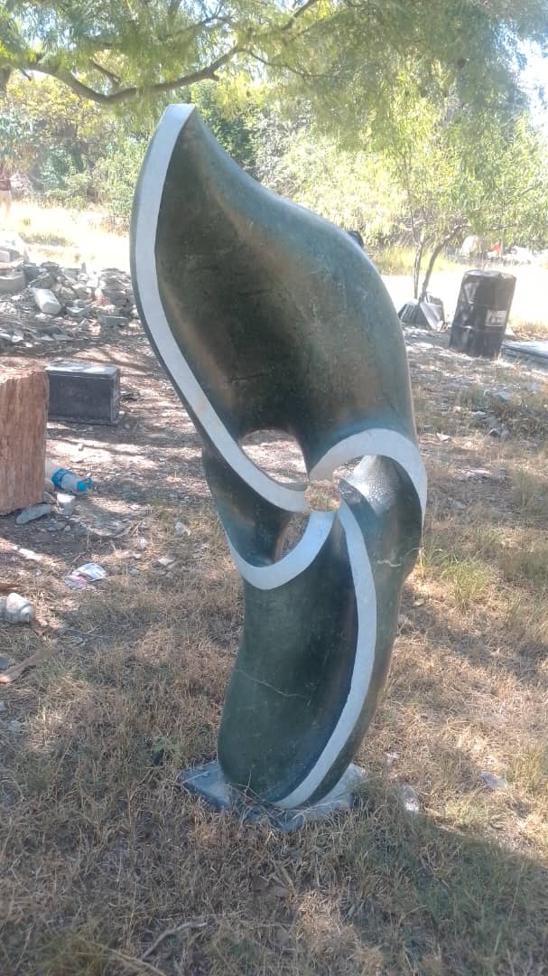 Focul Point - Stone Sculpture Made of Springstone by Davis Sibanda | Zimbabwe