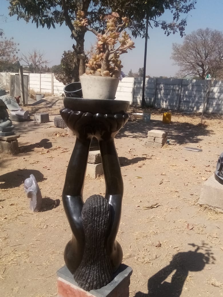 The Florist - Stone Sculpture Made of Springstone by Jetro Zinyeka | Zimbabwe