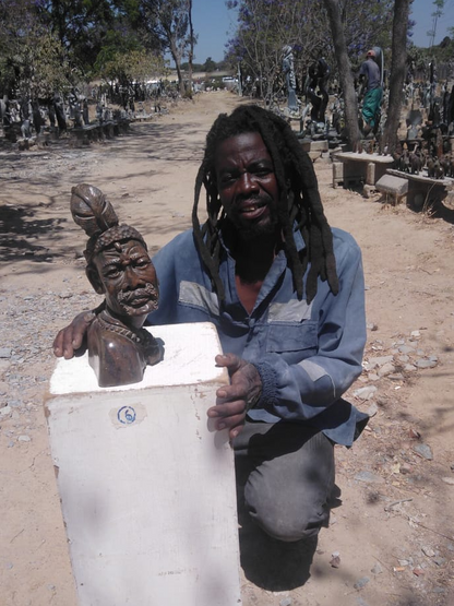 Chief & Chieftess - Stone Sculptures Made of Serpentine Stone by Rony Nyamhunga | Zimbabwe